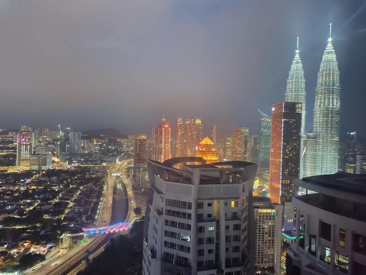 Platinum 2 Klcc Newluxurycondo By Langitel With Infinitycityview Swimmingpool Kuala Lumpur Apartment