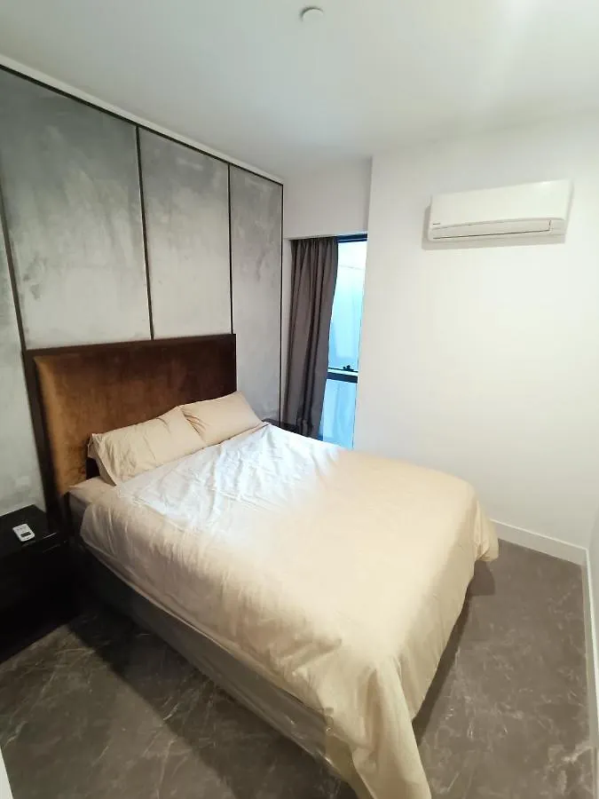 Apartment Platinum 2 Klcc Newluxurycondo By Langitel With Infinitycityview Swimmingpool Kuala Lumpur