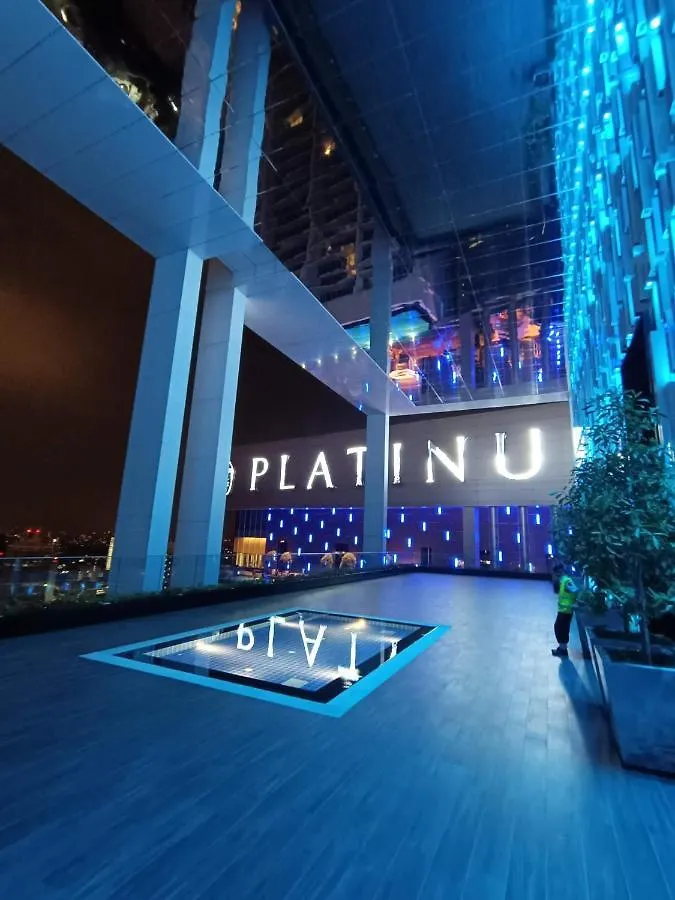 Apartment Platinum 2 Klcc Newluxurycondo By Langitel With Infinitycityview Swimmingpool Kuala Lumpur