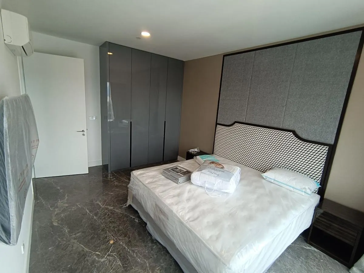 Apartment Platinum 2 Klcc Newluxurycondo By Langitel With Infinitycityview Swimmingpool Kuala Lumpur Malaysia