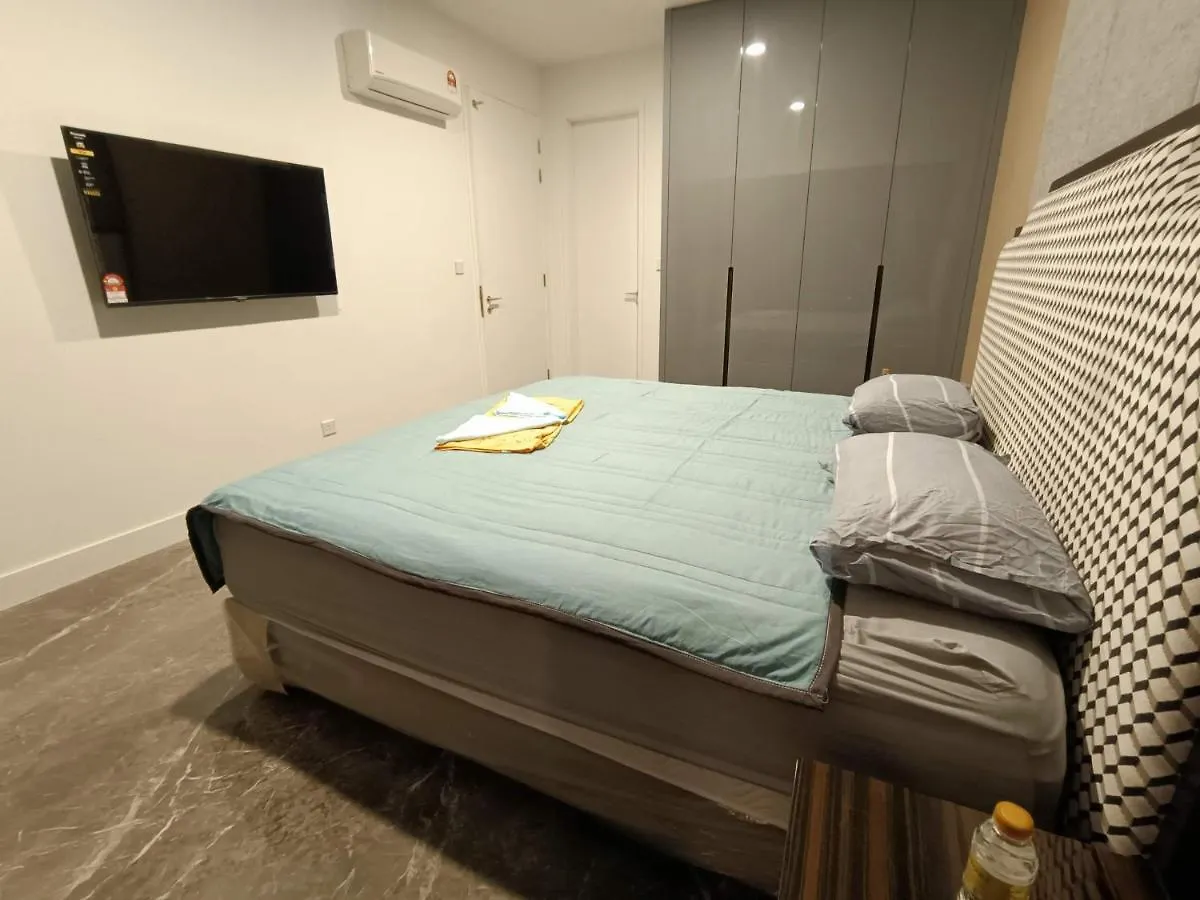 Platinum 2 Klcc Newluxurycondo By Langitel With Infinitycityview Swimmingpool Kuala Lumpur 0*,
