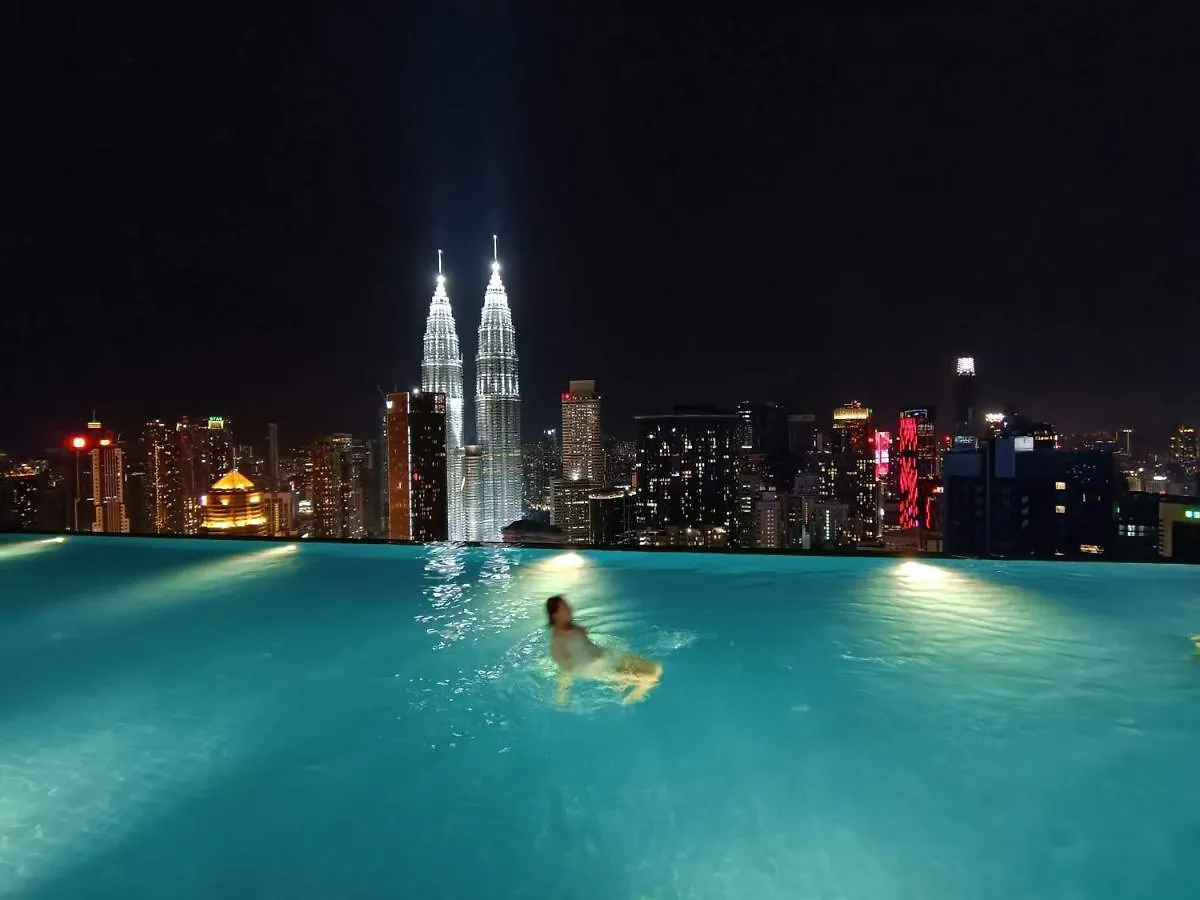 Platinum 2 Klcc Newluxurycondo By Langitel With Infinitycityview Swimmingpool Kuala Lumpur Apartment